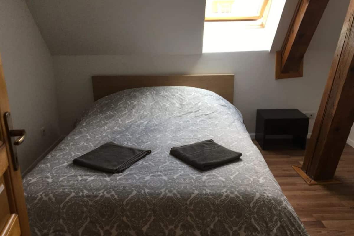 2 bedrooms, free WiFi