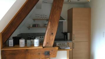 Luxury Apartment, Mountain View | Private kitchen