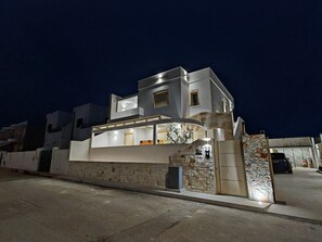 Exterior - A dream few meters from the sea... (San Pietro In Bevagna)