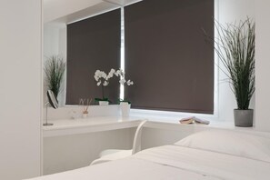 1 habitación, tabla de planchar con plancha, wifi y ropa de cama 