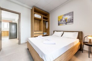 2 chambres, fer et planche à repasser, Wi-Fi, literie fournie