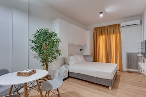 1 chambre, fer et planche à repasser, Wi-Fi, draps fournis