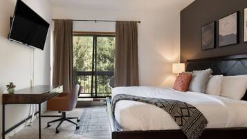 2 habitaciones, escritorio, wifi gratis y ropa de cama