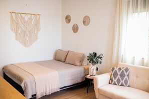 1 chambre, fer et planche à repasser, accès au Wi-Fi (inclus)