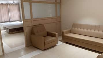 Superior Suite, Hill View | Free WiFi