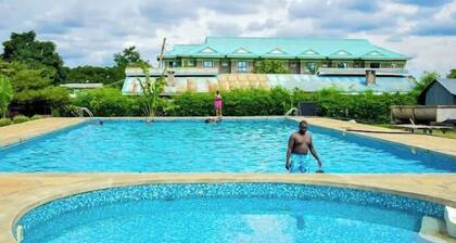 Hotel Staridge Limited