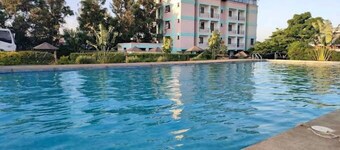 Hotel Staridge Limited