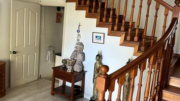House, 4 Bedrooms, Smoking, Private Pool | Interior