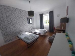 6 soverom, strykejern/-brett og wi-fi