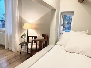 Comfort trippelrum - viss havsutsikt (delat badrum) - Fjällbacka Bed & Breakfast (Fjällbacka)