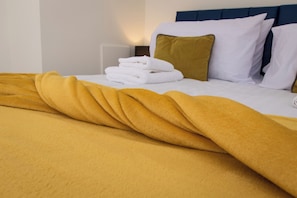 3 bedrooms, iron/ironing board, travel cot, free WiFi
