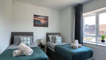 3 bedrooms, iron/ironing board, travel crib, free WiFi