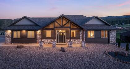 Black Hills Haven: Serene Retreat Near Deadwood & Boulder Canyon Golf Club