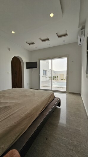 4 bedrooms, WiFi