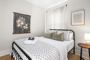 2 bedrooms, desk, iron/ironing board, travel cot