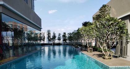 New 3-bedroom condo with 600 sq ft terrace viewing Kuala Lumpur City,