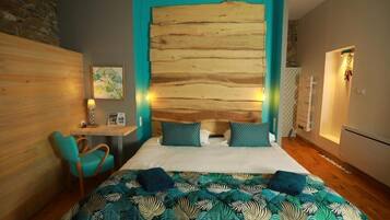 Comfort Double or Twin Room | In-room safe, blackout drapes, soundproofing, free WiFi