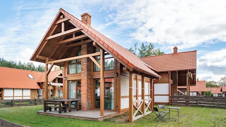 Fassade der Unterkunft. Apartamenty Sun & Snow Ostoja Bukowo