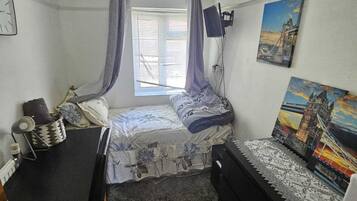 Dormitório compartilhado, 1 quarto, sacada | 1 quarto