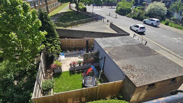 Dortoir Partagé, 1 chambre, balcon | Enceinte de l’hébergement