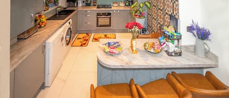 Shared Dormitory, 1 Bedroom, Balcony | Interior