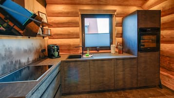 Kühlschrank, Ofen, Herdplatte, Geschirrspüler