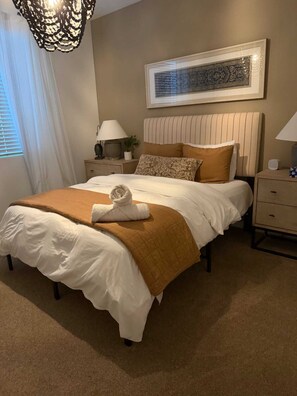 1 Schlafzimmer, Schreibtisch, Bügeleisen/Bügelbrett, WLAN