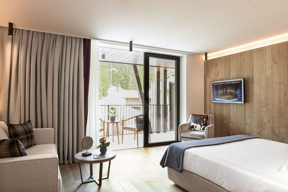 Standard Double or Twin Room, Balcony | 2 bedrooms, in-room safe, desk, soundproofing