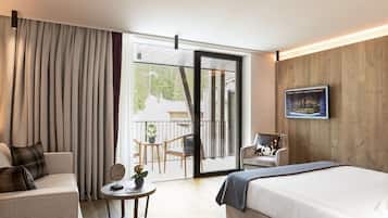 Standard Double or Twin Room, Balcony | 2 bedrooms, in-room safe, desk, soundproofing