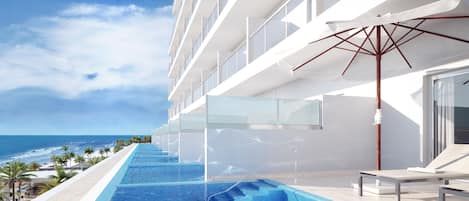 5 outdoor pools, pool umbrellas, sun loungers