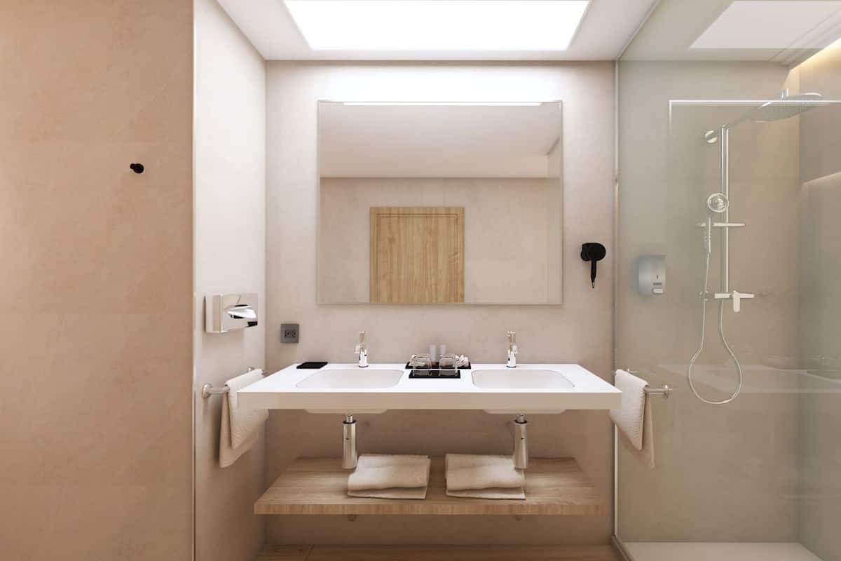 Shower, rainfall showerhead, eco-friendly toiletries, hair dryer