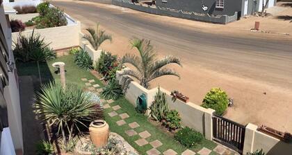 Beach, Braais & Big Memories - 4 Bedroom Family Home in Henties Bay