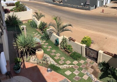 Beach, Braais & Big Memories - 4 Bedroom Family Home in Henties Bay