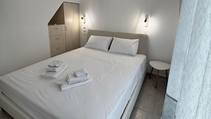 2 quartos, ferros/tábuas de passar roupa, Wi-Fi, roupa de cama