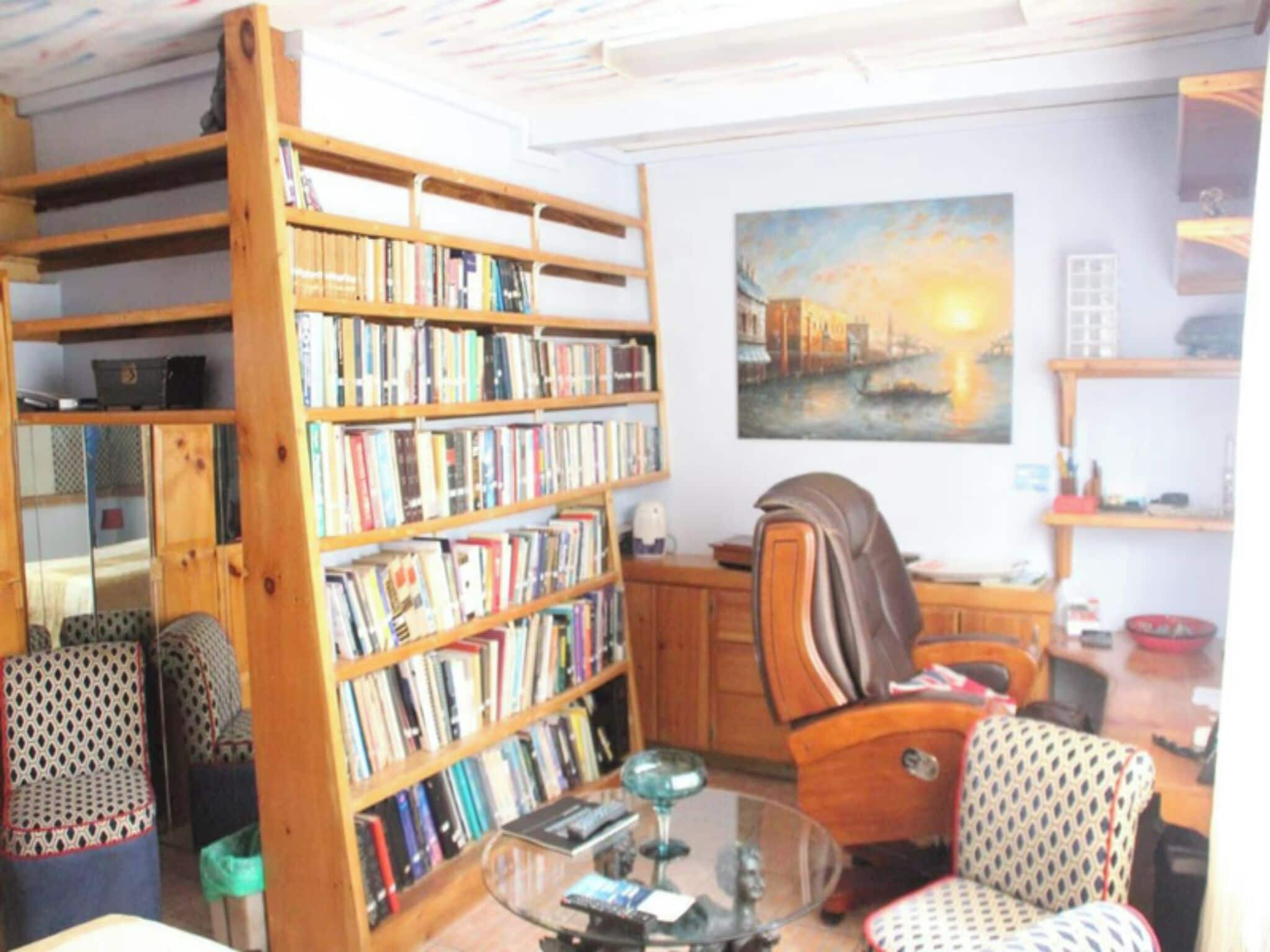 Apartment, 1 Bedroom, Smoking, Garden View | Interior