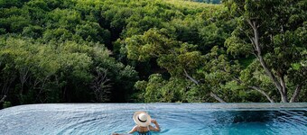 NaiHarn Duplex with Pool View UTL A310