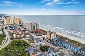 Exterior - 10% off week of June 27-July 4. Sat-Sat OF corner condo 4BR 3BA. Amazing views! (North Myrtle Beach)