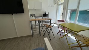 Unclassified image, 2 of 23, button - Studio for 2, direct beach access Les Sables-d'Olonne (Les Sables-d'Olonne)