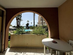 Servei de restauració a l'aire lliure