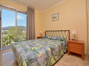 3 bedrooms