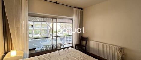 3 bedrooms