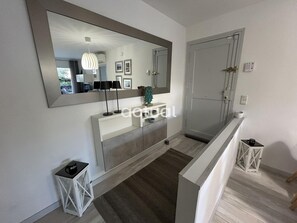 Interior - 2-bed apt with garden, pool, parking, AC 50m from beach in Platja d'Aro (Platja d'Aro)