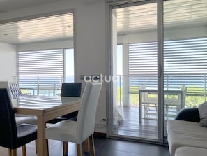 Interior - Seafront duplex with pool, parking and WIFI (Platja d'Aro)