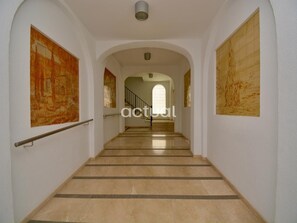 Interior - 2-bedroom beachfront apartment with elevator (Platja d'Aro)