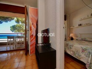 4 bedrooms