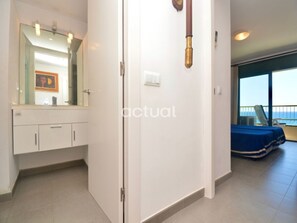 3 bedrooms