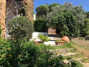 Property grounds - 4-bedroom house with private pool and parking in Platja d'Aro (Platja d'Aro)