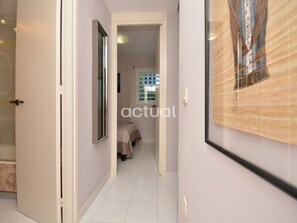 Interior - Cozy apartment with private garden, pool access (Platja d'Aro)