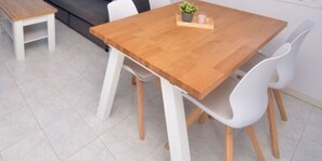 Dining - Renovated beachfront apartment with WiFi and parking in Platja d'Aro (Platja d'Aro)