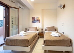 5 bedrooms, travel cot, free WiFi, bed sheets